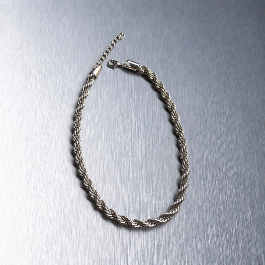 Monile 030