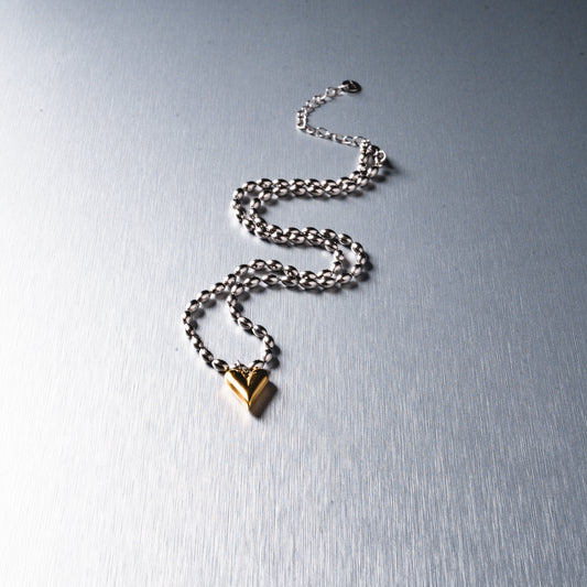 Monile 010