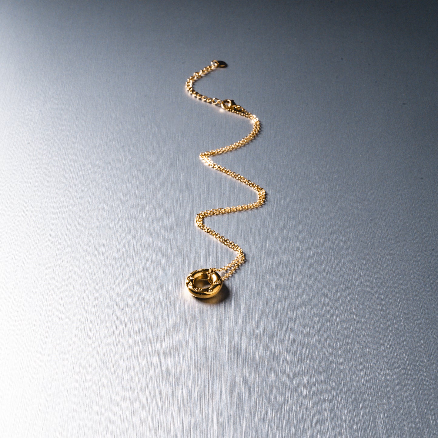 Monile 011