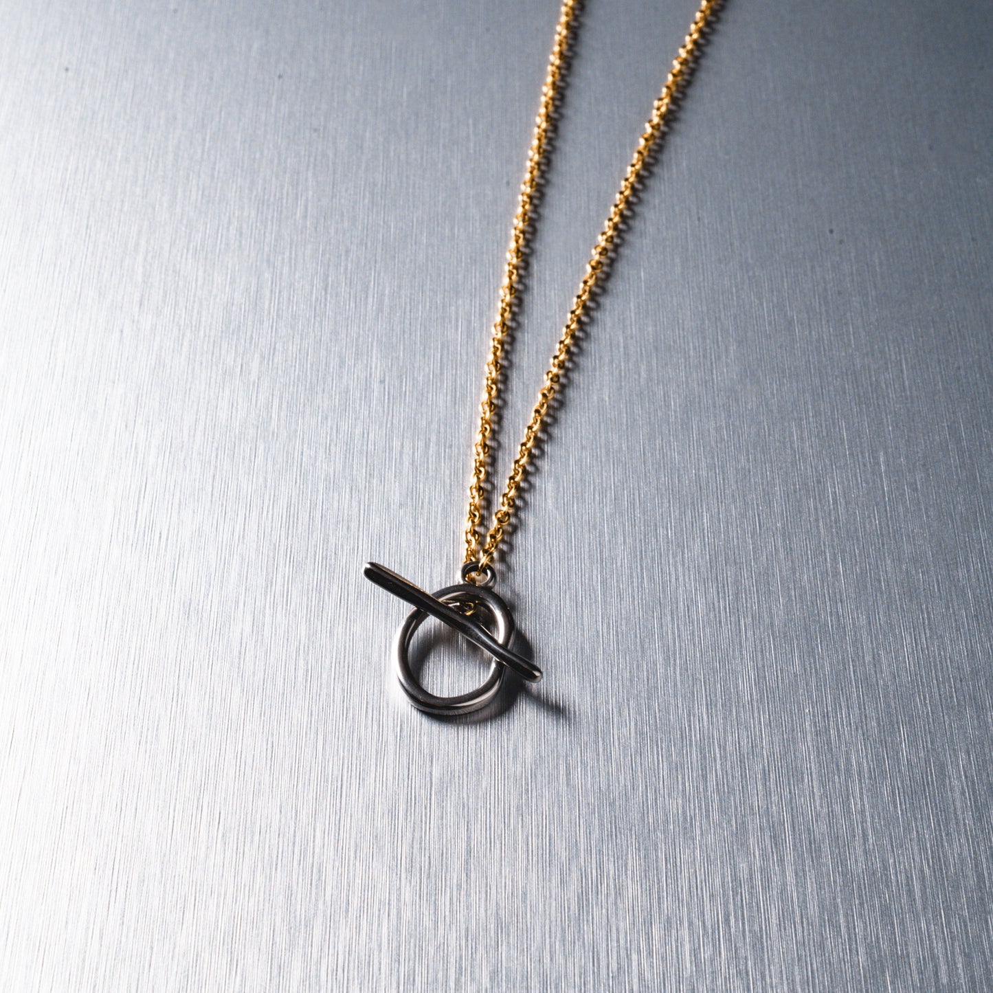 Monile 017